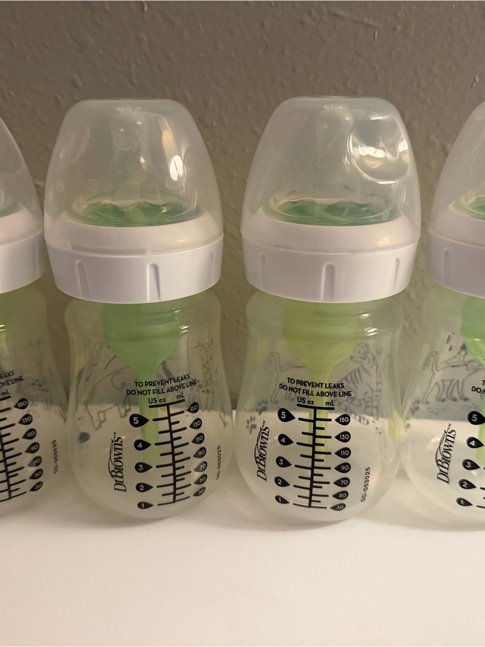 Dr. Brown's Clear Baby Bottle with Green Vent - Pack Ready